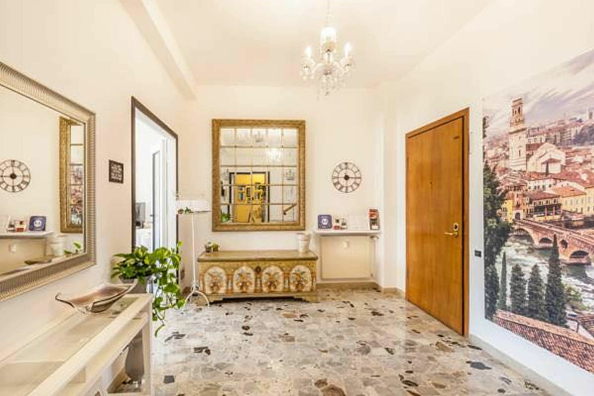 Attico Quarto Di Luna Verona Luaran gambar